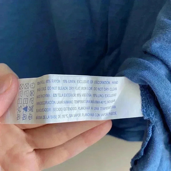 Forever 21 Blue Crotchet Flower Crop Top for Spring, Size Medium, Cropped Tank - Picture 5 of 9